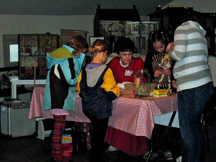 Children making crafts at A Celtic Christmas at the Inn